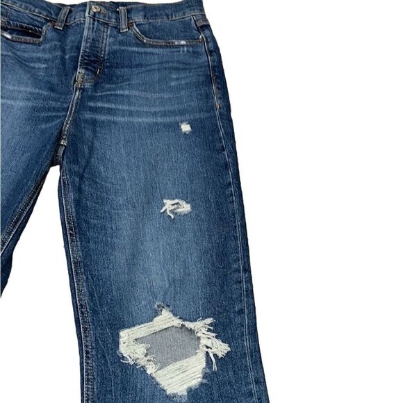 Old Navy Sky-Hi Straight Secret Smooth Pockets Jeans - Picture 10 of 16